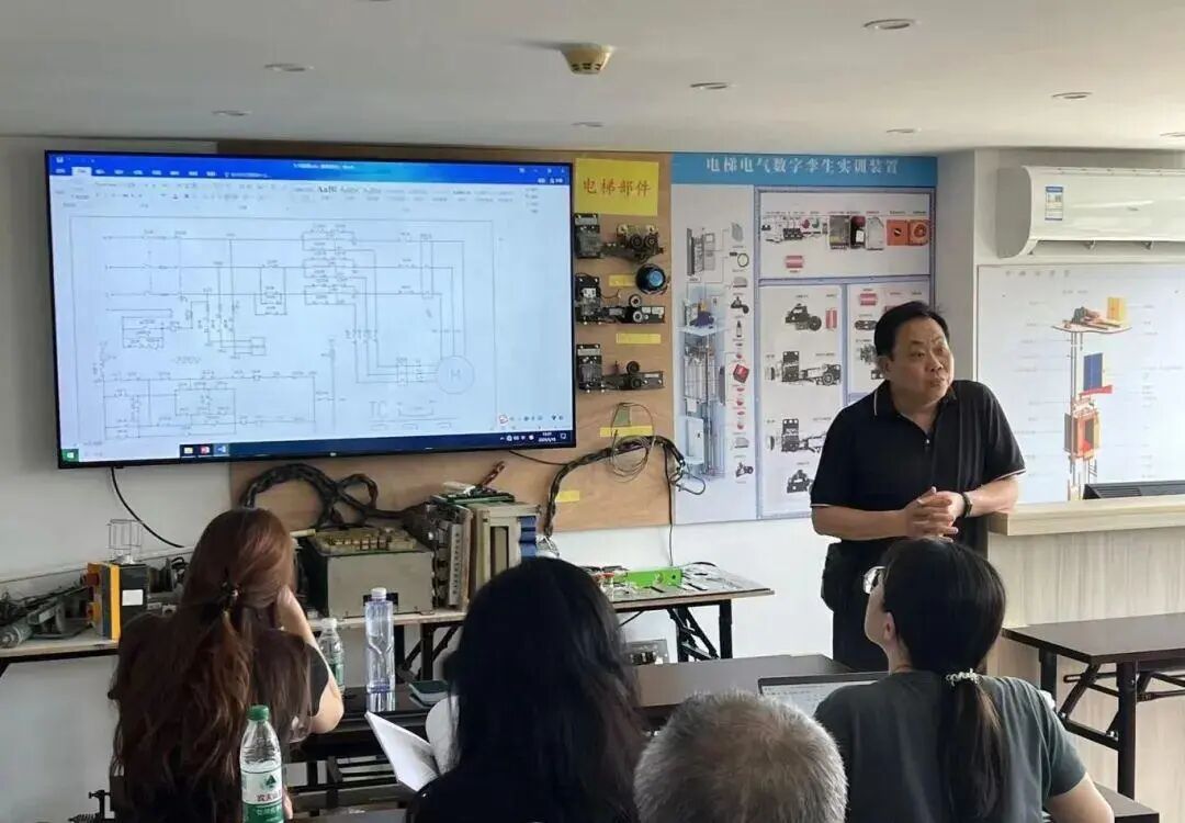 1761795524407667.jpg 1.jpg