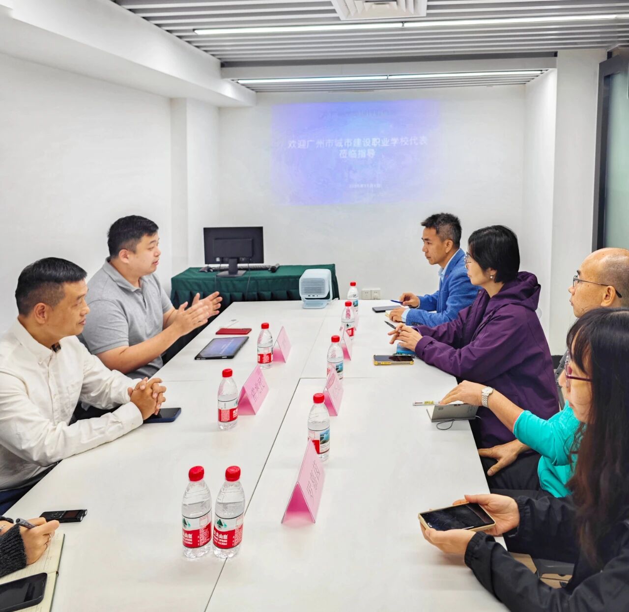 1762392600190573.jpg 2.jpg