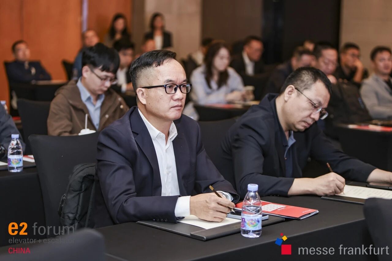 1762394272110400.jpg 24.jpg