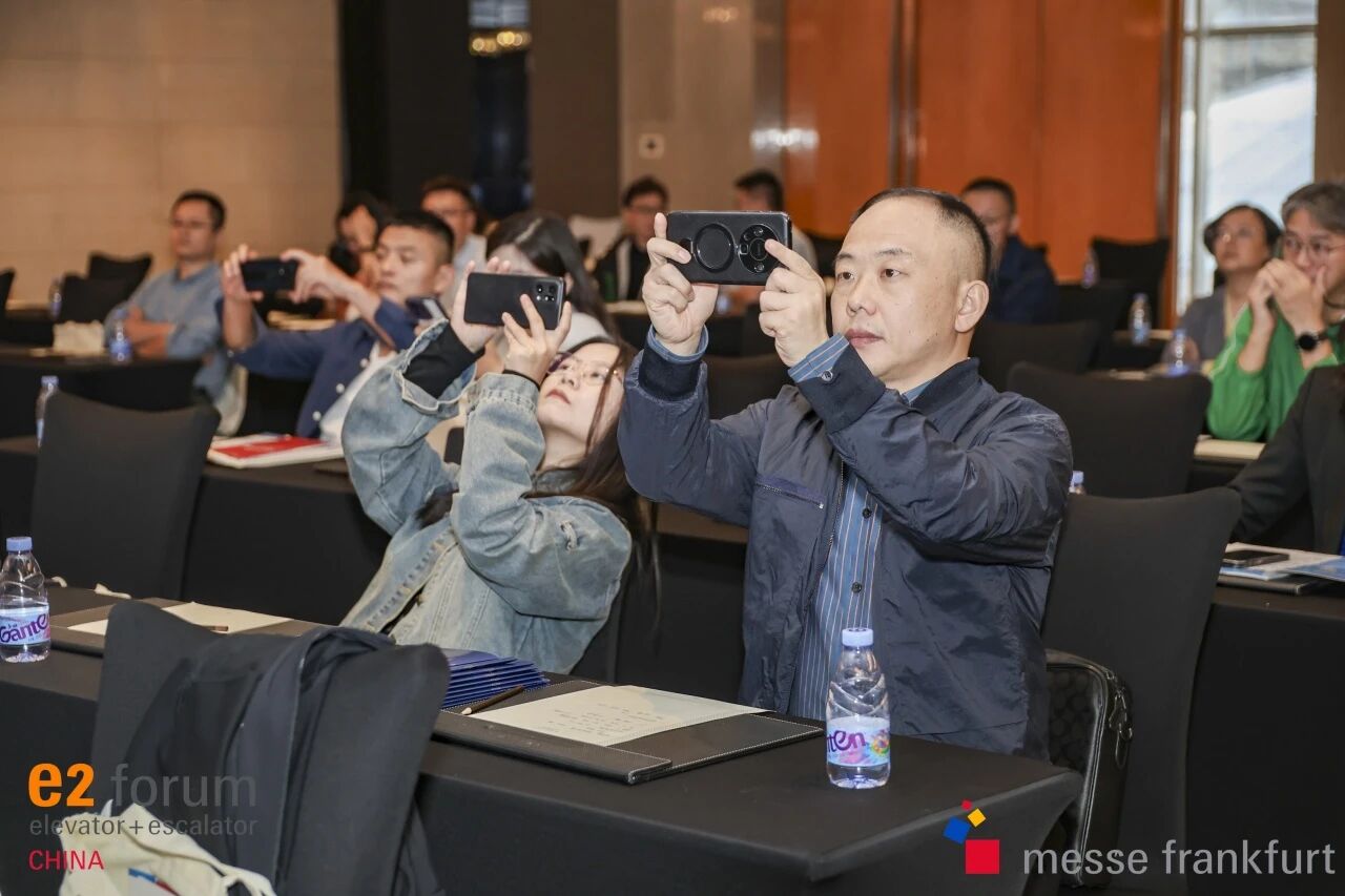 1762395342187621.jpg 4.jpg