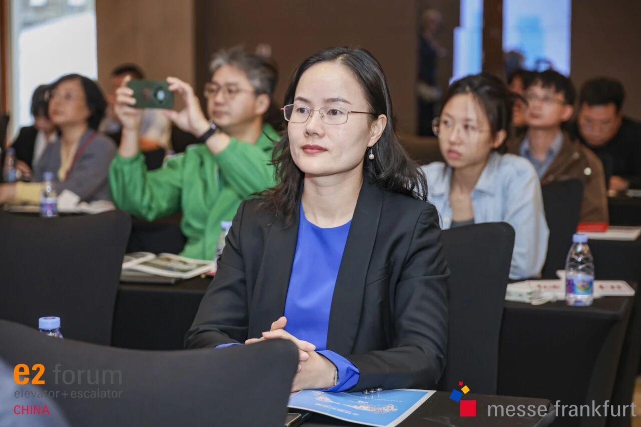 1762395352772547.jpg 5.jpg