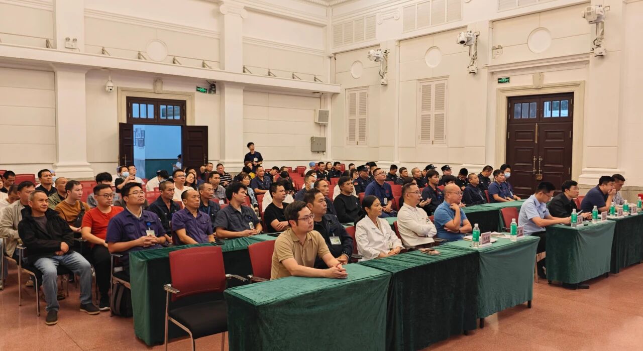 【行业动态】广州市市场监督管理局指导开展电梯安全专项培训,筑牢医疗机构安全防线 【行业动态】广州市市场监督管理局指导开展电梯安全专项培训,筑牢医疗机构安全防线