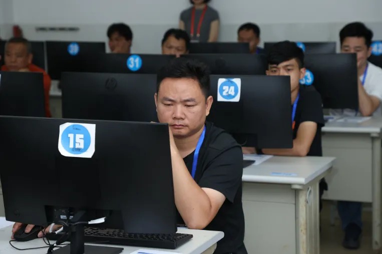 全国首个电梯更新职业技能竞赛在穗顺利举行！以赛赋能城市电梯安全更新升级